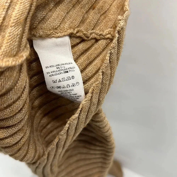 Free People Love and Harmony Sweater Asymmetrical Hem Knit Tan Brown Size Small - Picture 8 of 9